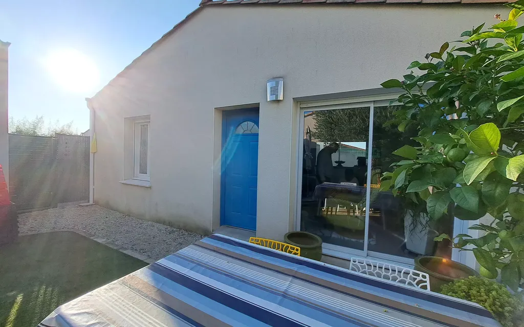 Achat maison à vendre 2 chambres 55 m² - Dompierre-sur-Mer