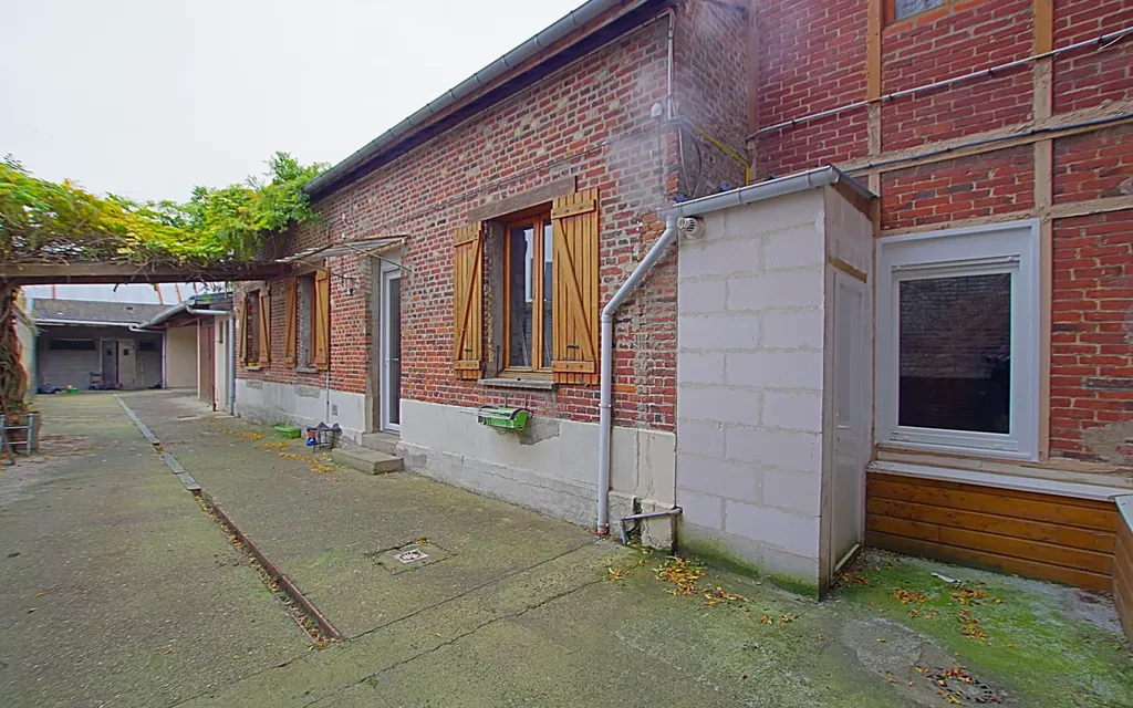 Achat maison à vendre 5 chambres 140 m² - Roye