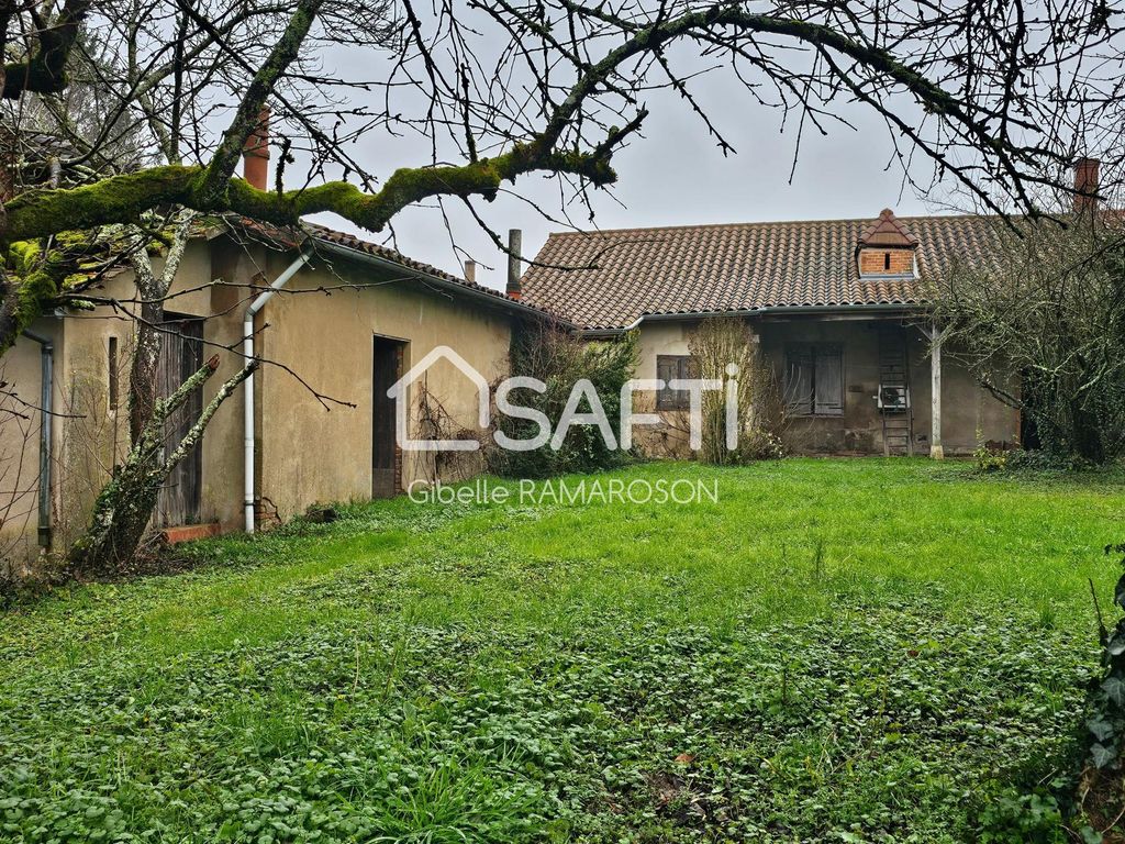 Achat maison à vendre 4 chambres 100 m² - Montpont-en-Bresse