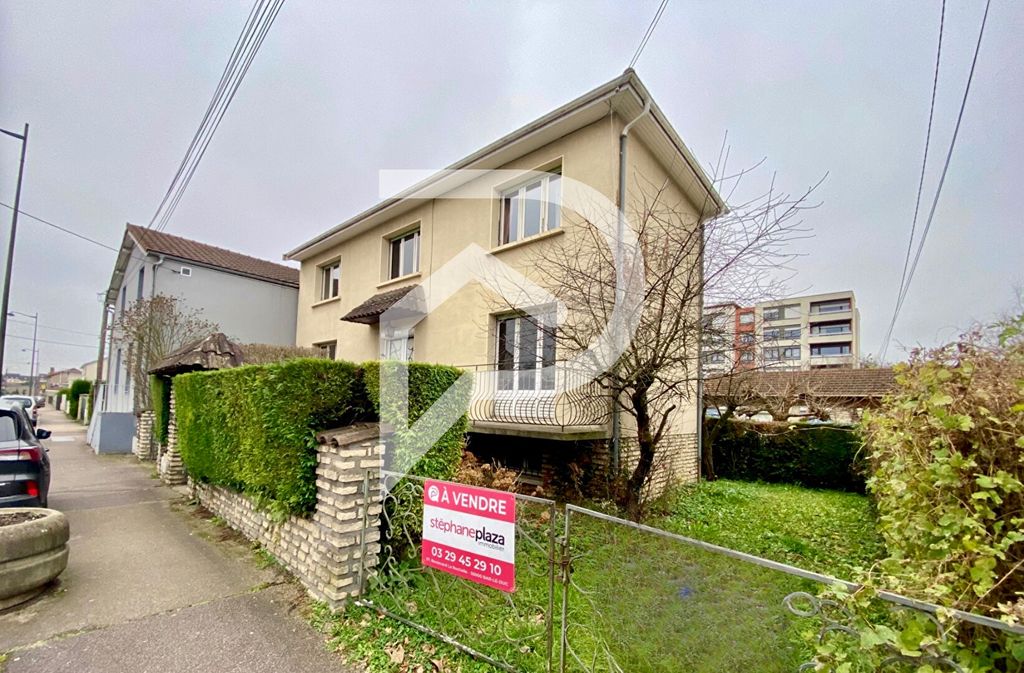 Achat maison à vendre 4 chambres 127 m² - Saint-Dizier