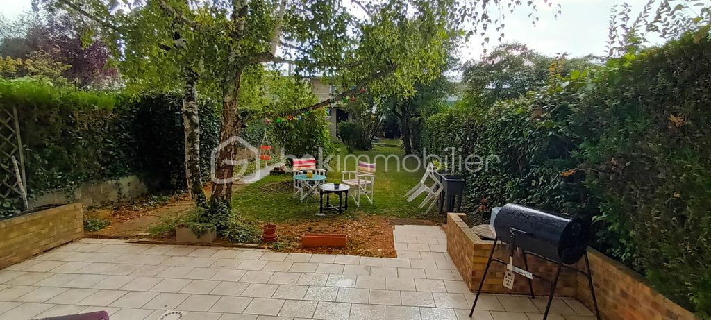 Achat maison à vendre 3 chambres 92 m² - Bourges