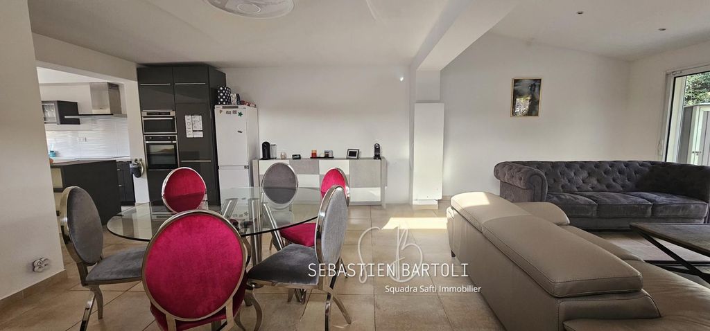 Achat maison à vendre 3 chambres 113 m² - Porto-Vecchio