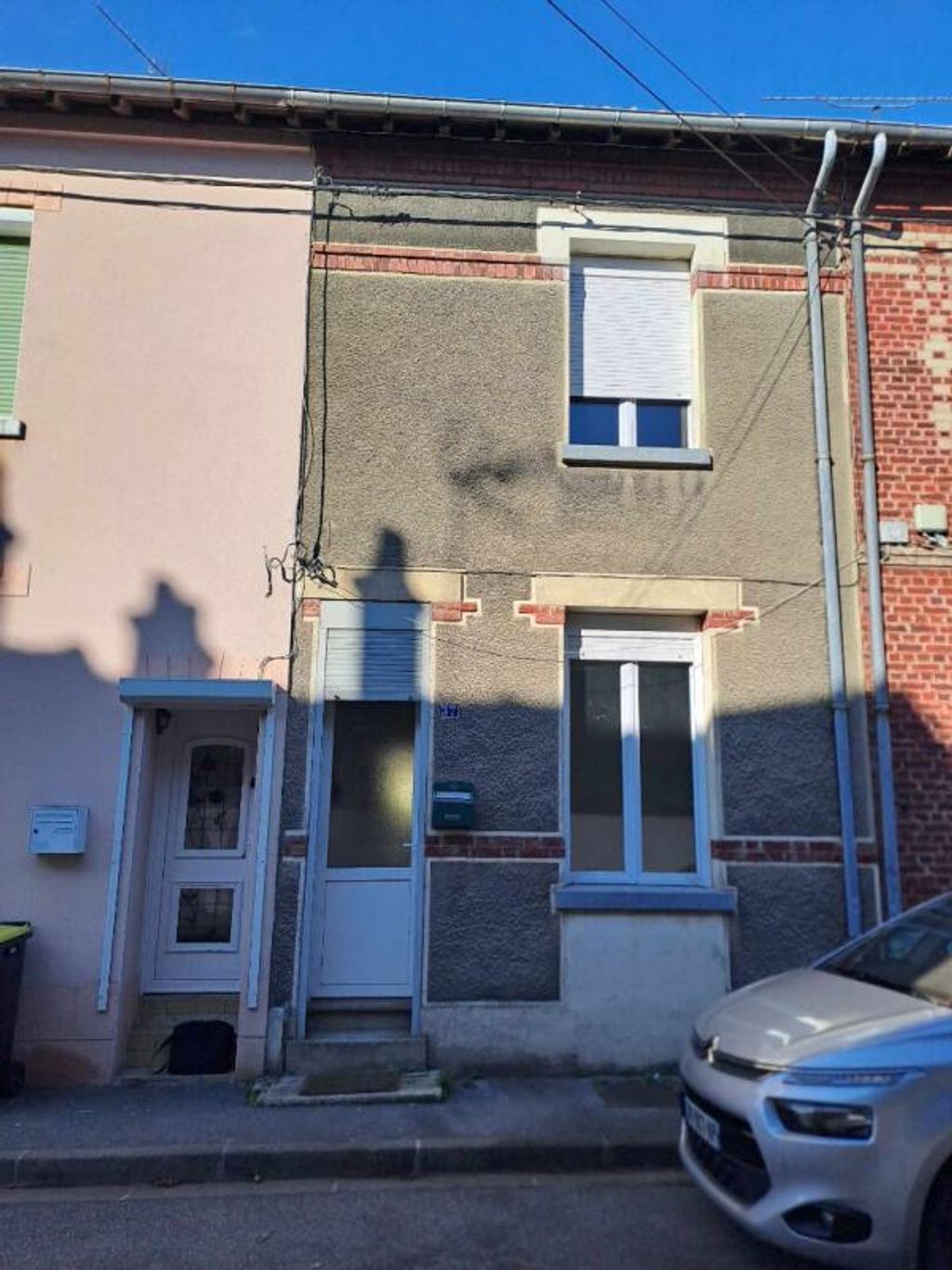 Achat maison à vendre 2 chambres 67 m² - Chauny