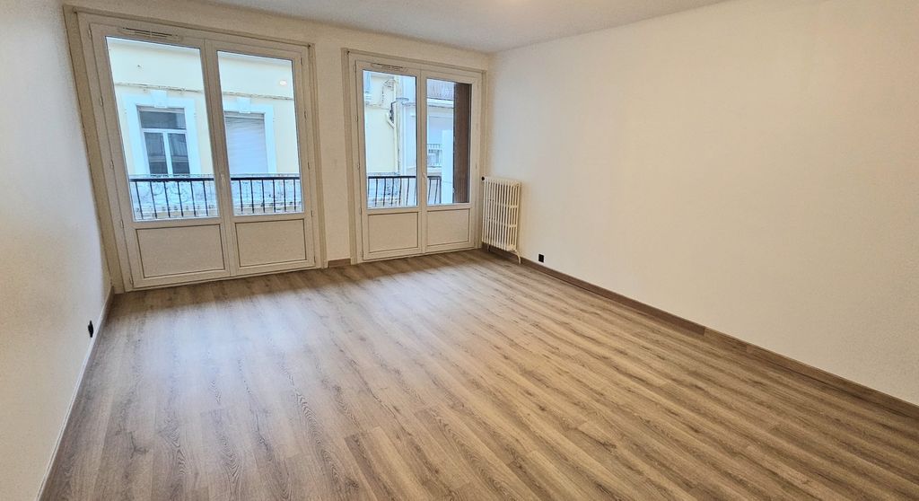 Achat appartement à vendre 3 pièces 83 m² - Sète