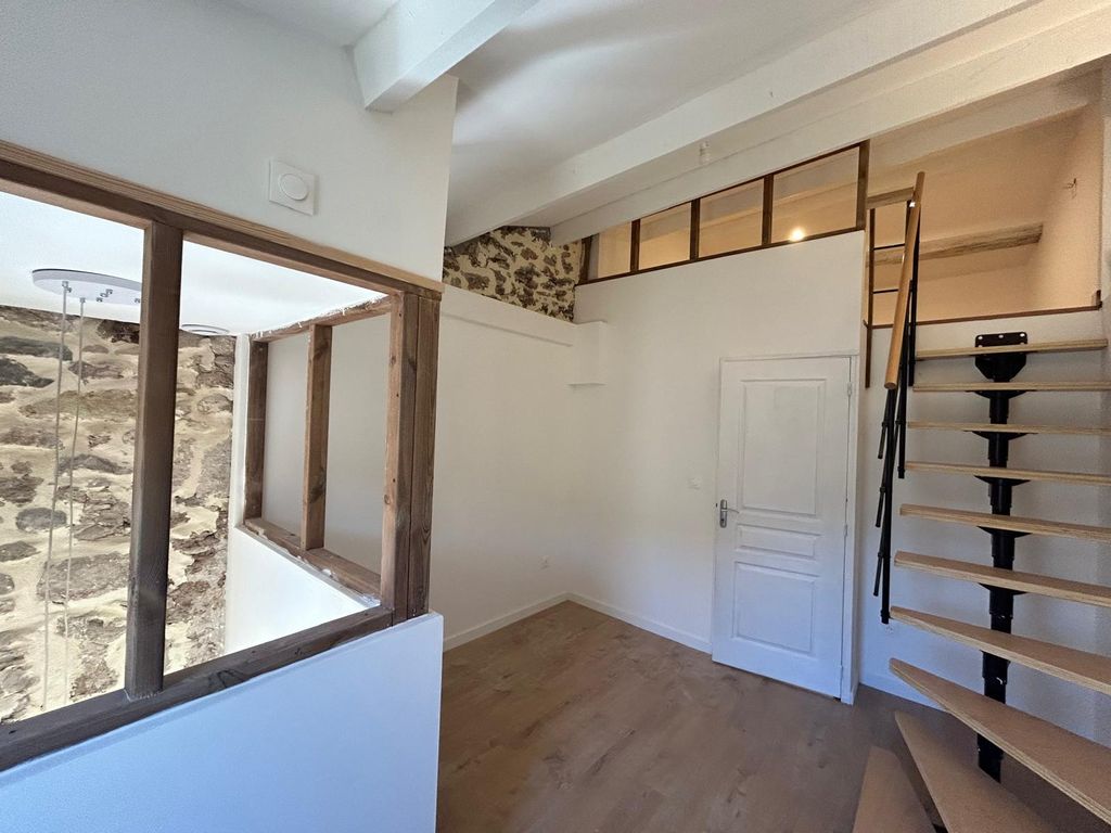 Achat maison à vendre 2 chambres 74 m² - Canet