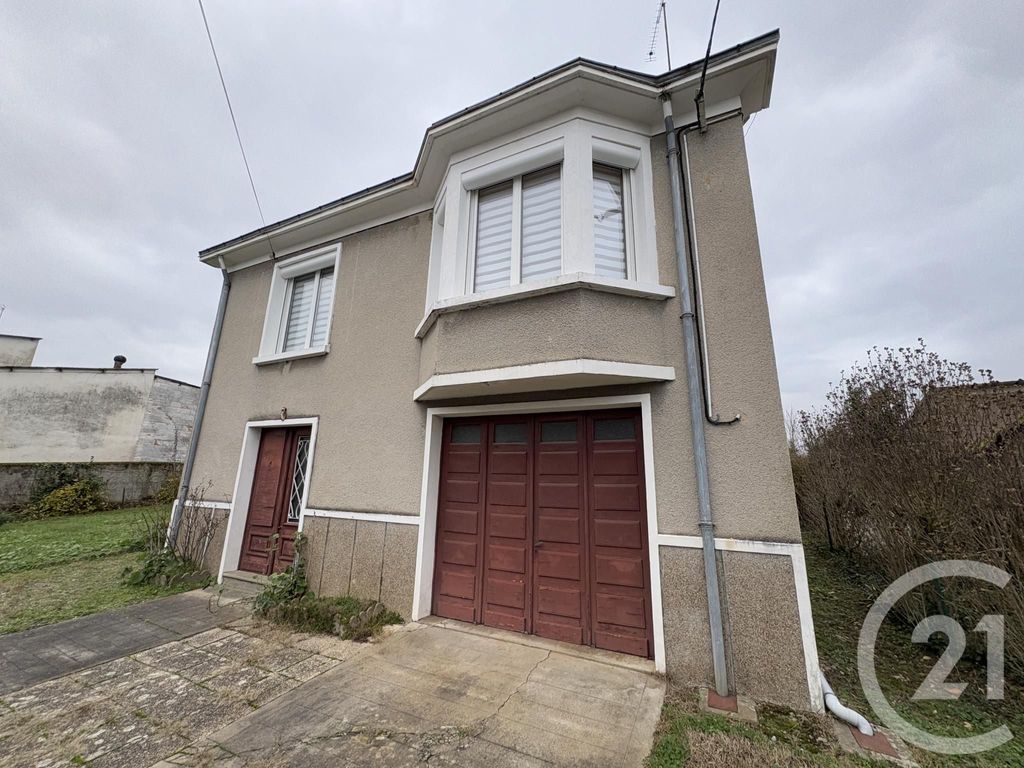 Achat maison à vendre 3 chambres 86 m² - Châteauroux