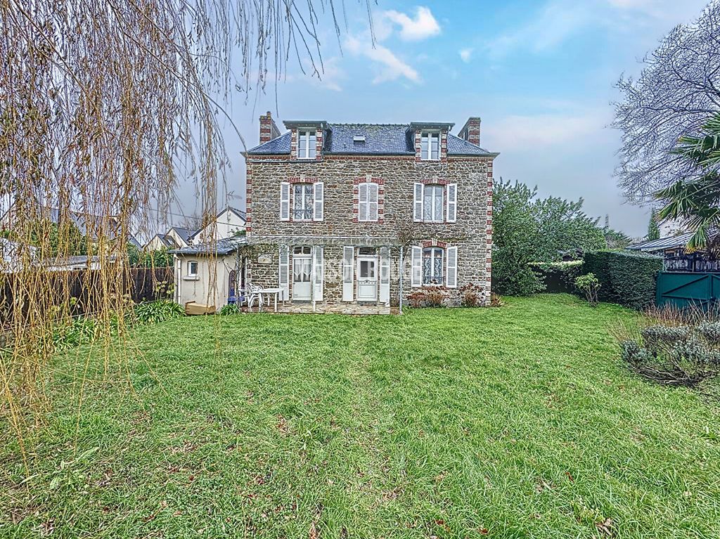 Achat maison à vendre 4 chambres 101 m² - Dinard