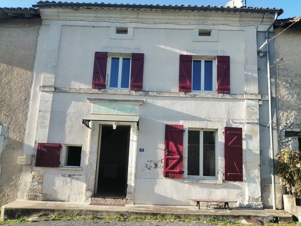 Achat maison à vendre 2 chambres 93 m² - Saint-Paul-Lizonne