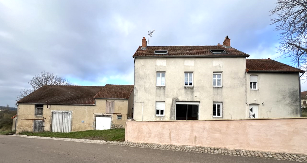 Achat maison à vendre 3 chambres 205 m² - Saisy