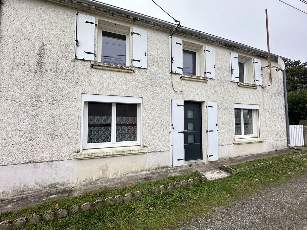 Achat maison à vendre 5 chambres 183 m² - Saint-Étienne-du-Bois