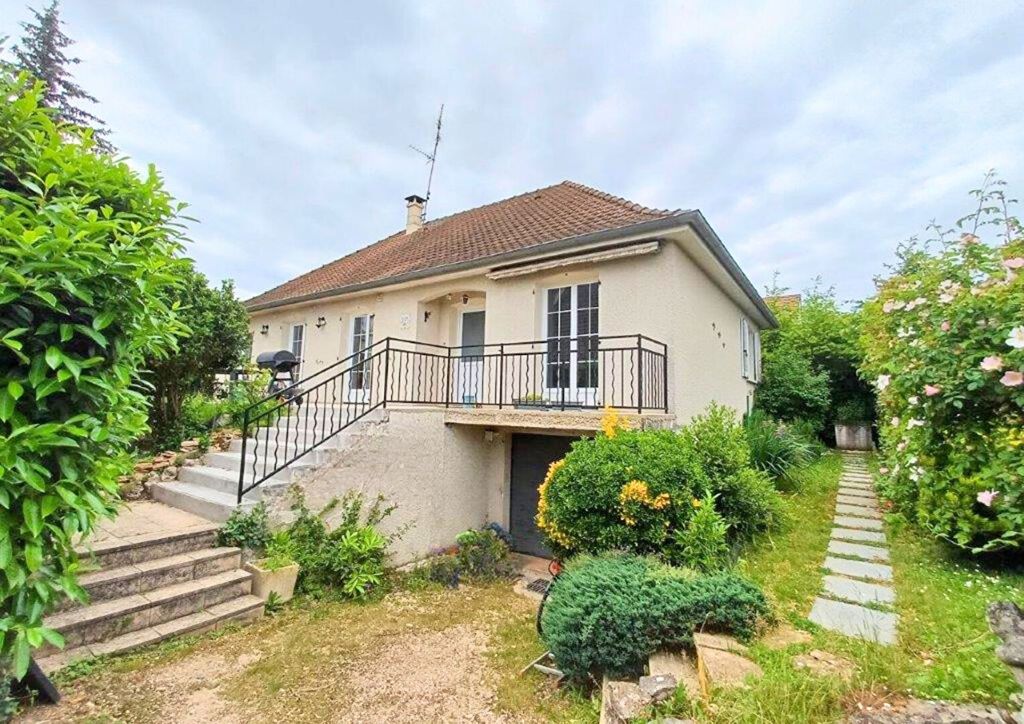 Achat maison à vendre 5 chambres 141 m² - Fontaine-lès-Dijon