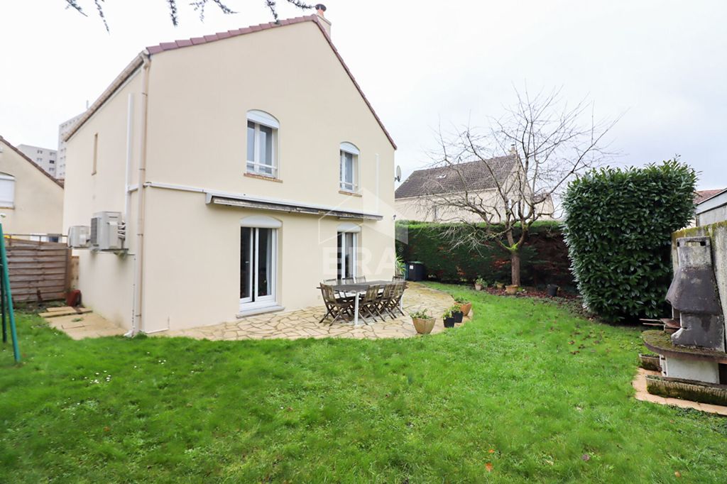 Achat maison à vendre 5 chambres 136 m² - Montmagny