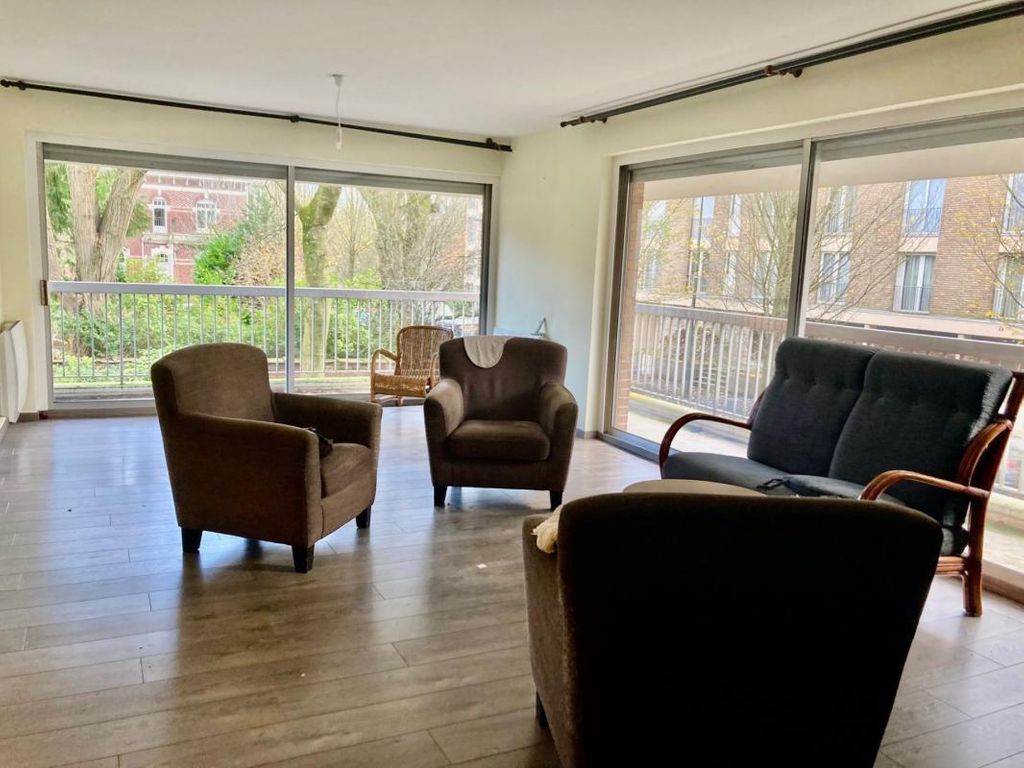 Achat appartement à vendre 5 pièces 116 m² - Croix