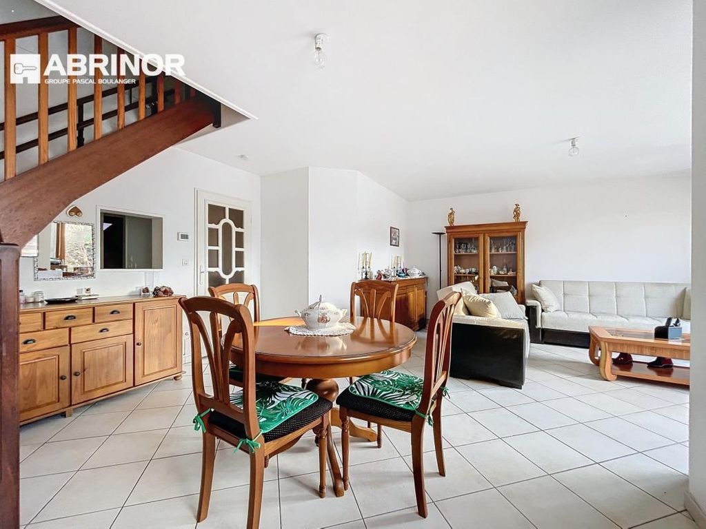 Achat maison à vendre 4 chambres 95 m² - Faches-Thumesnil