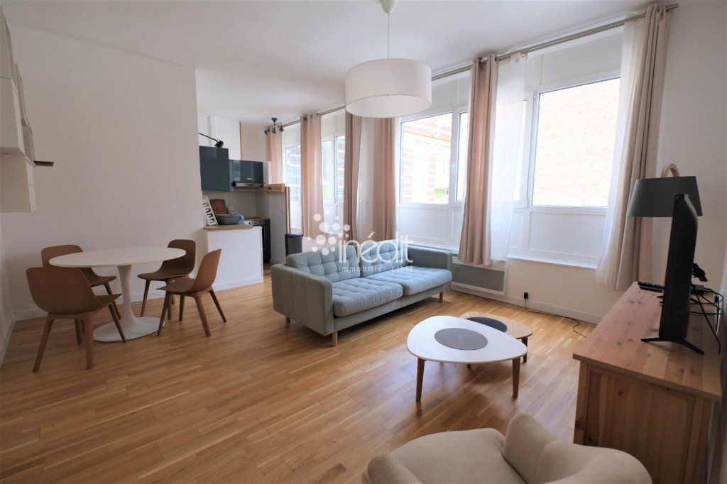 Achat appartement à vendre 3 pièces 64 m² - Lille