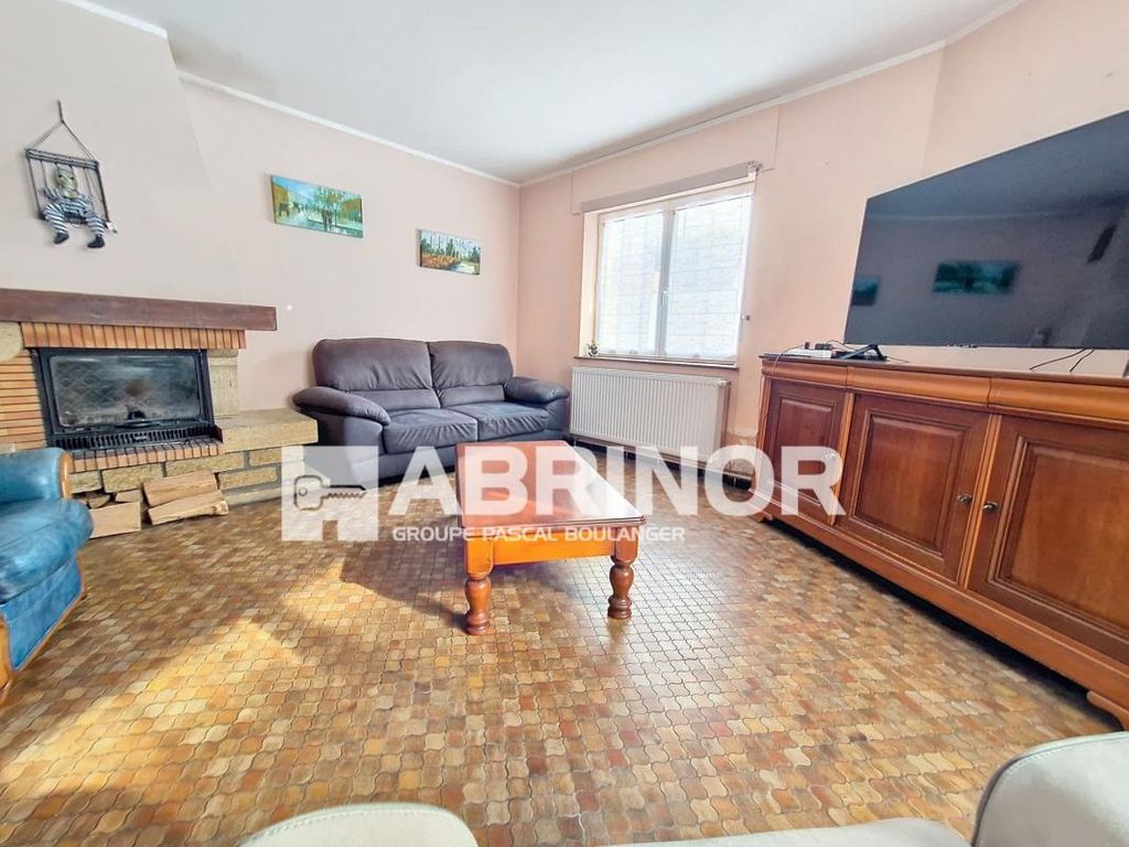 Achat maison à vendre 4 chambres 112 m² - Lys-lez-Lannoy