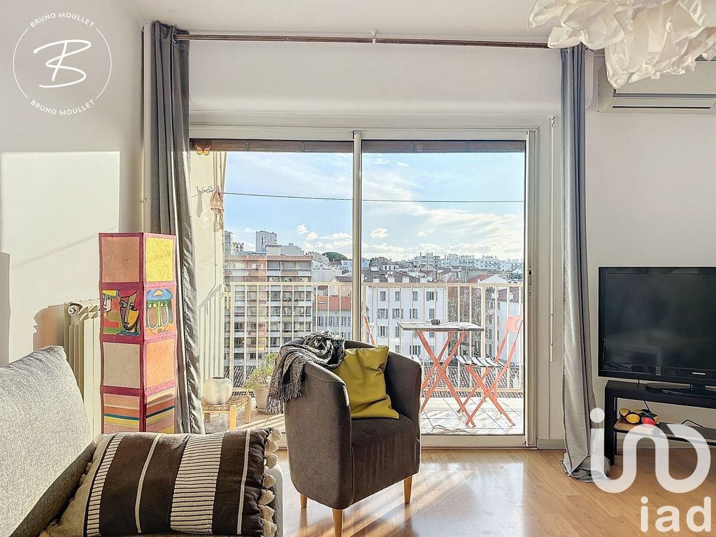 Achat appartement à vendre 3 pièces 68 m² - Toulon