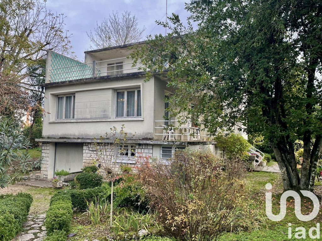 Achat maison à vendre 4 chambres 142 m² - Sainte-Foy-la-Grande