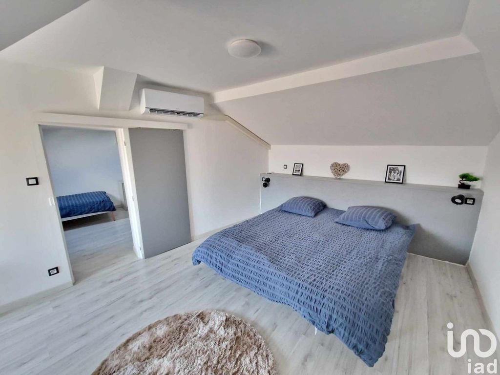 Achat maison à vendre 2 chambres 66 m² - Les Bordes