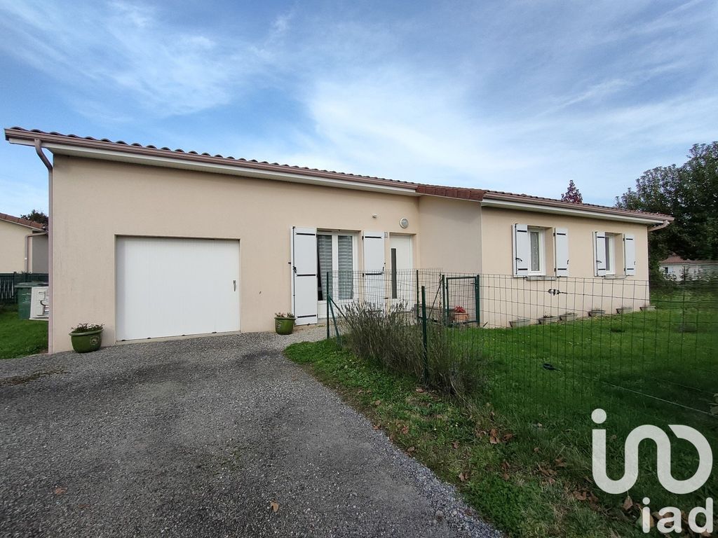 Achat maison à vendre 3 chambres 95 m² - Eyjeaux