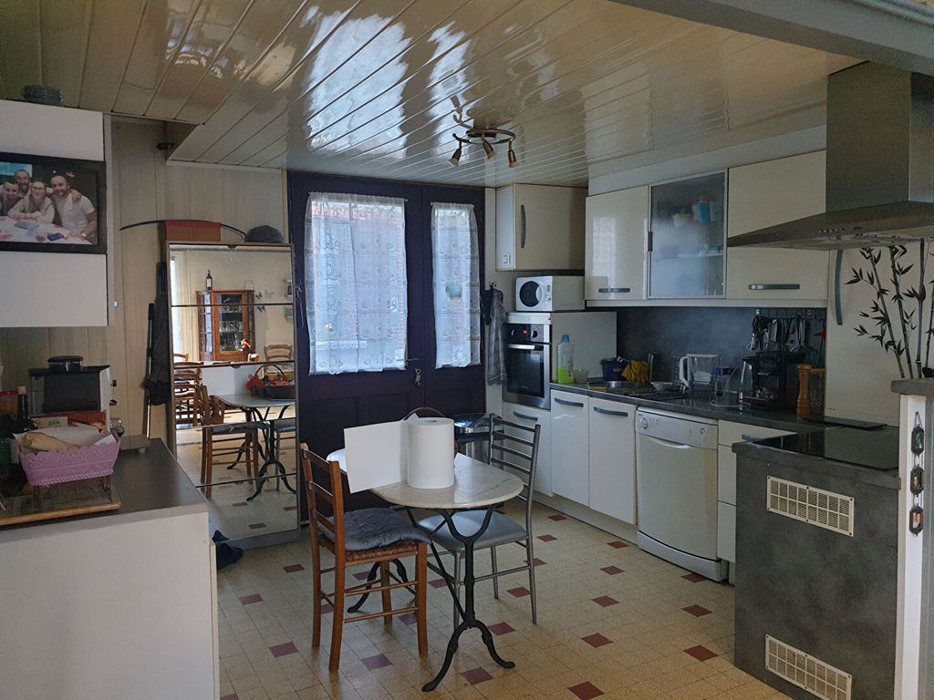 Achat maison à vendre 2 chambres 66 m² - Les Abrets-en-Dauphiné