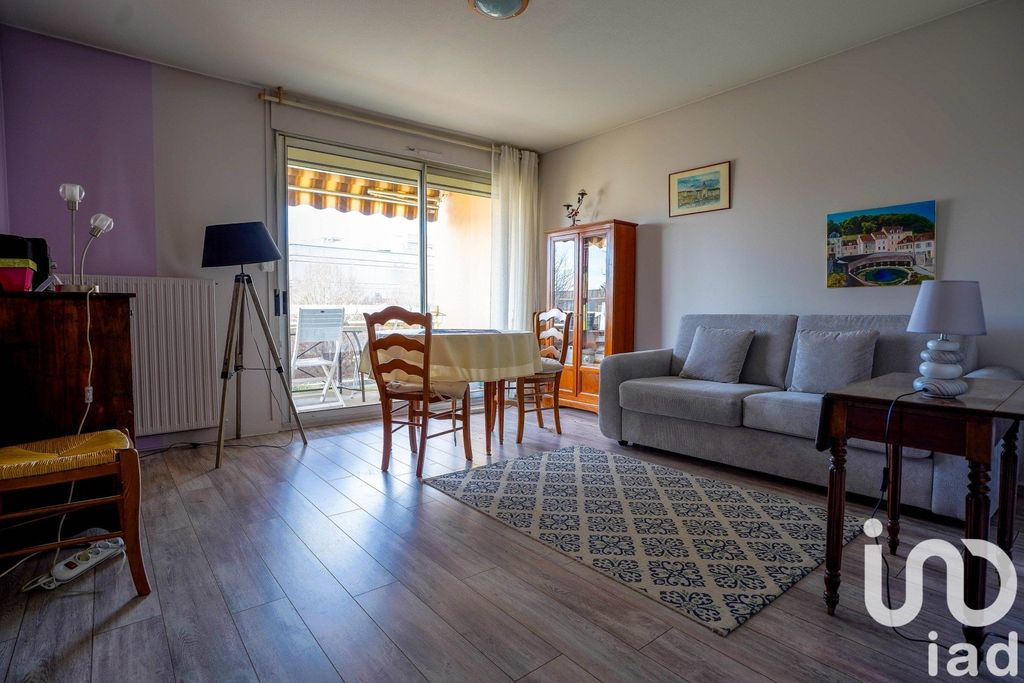 Achat studio à vendre 38 m² - Bourg-en-Bresse