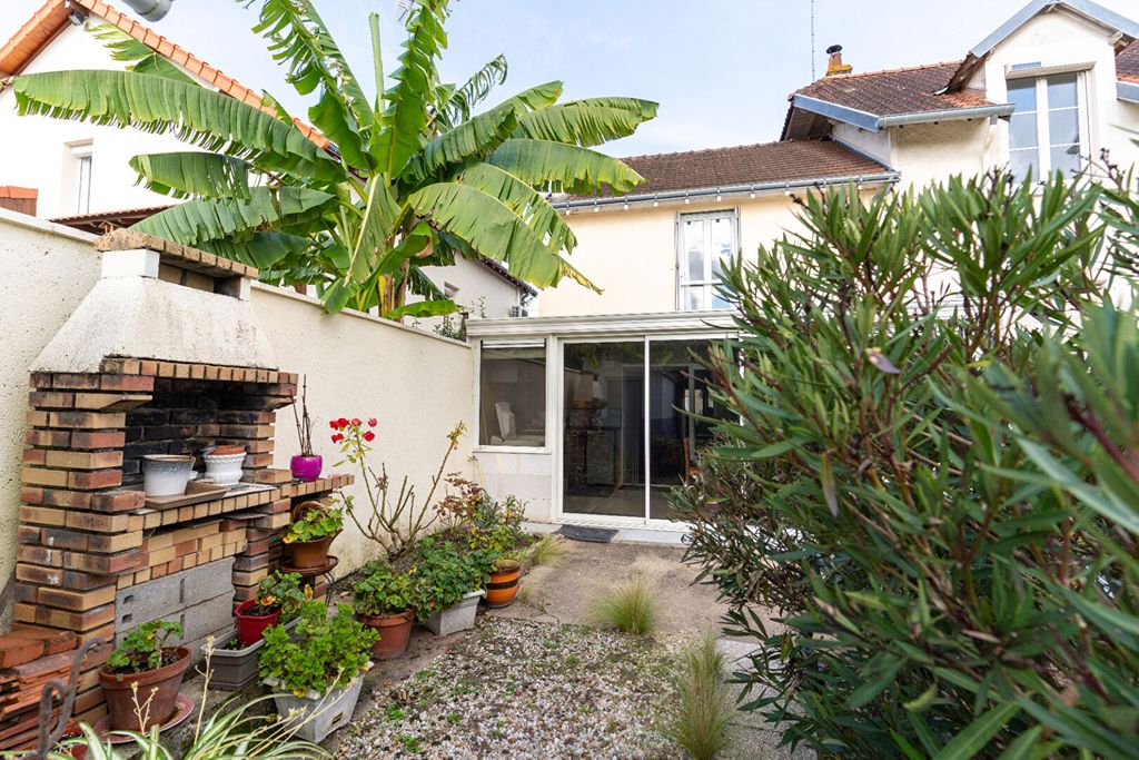 Achat maison à vendre 2 chambres 85 m² - Joué-lès-Tours