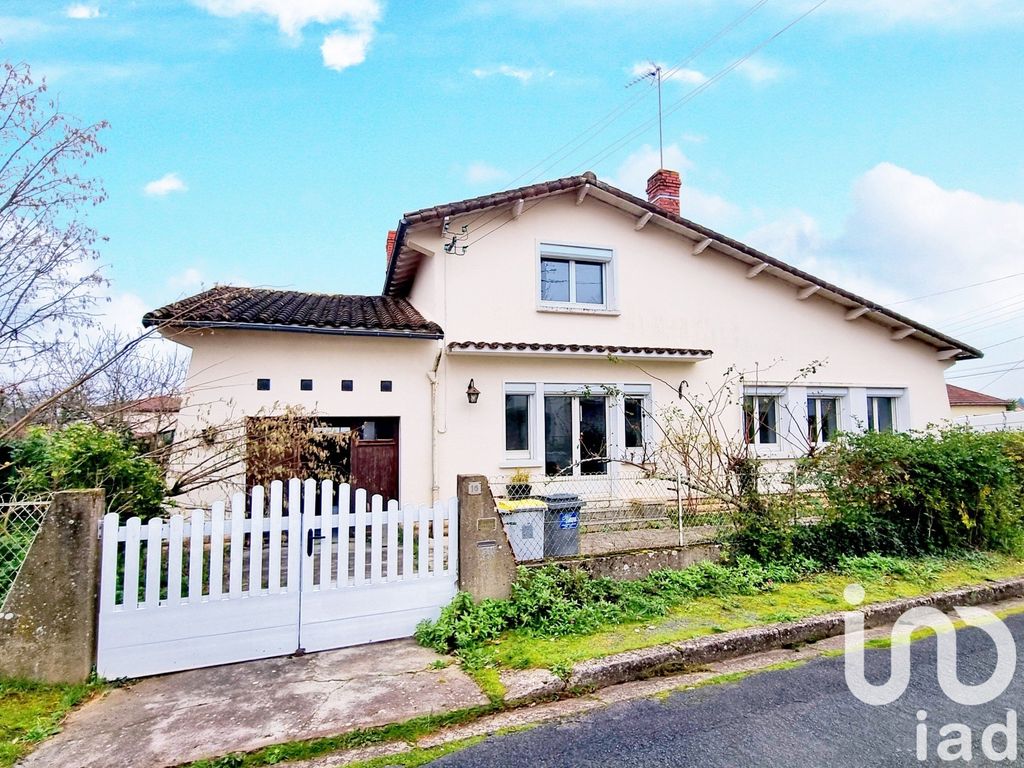 Achat maison à vendre 3 chambres 103 m² - Saint-Benoît