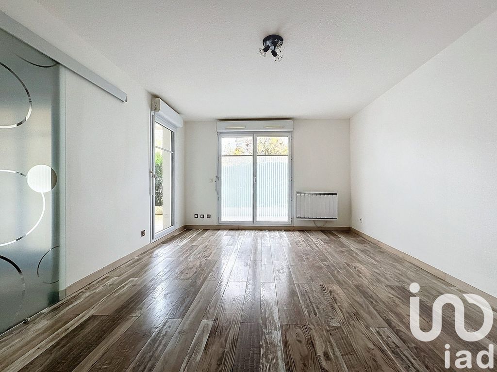 Achat appartement à vendre 4 pièces 62 m² - Le Bourget