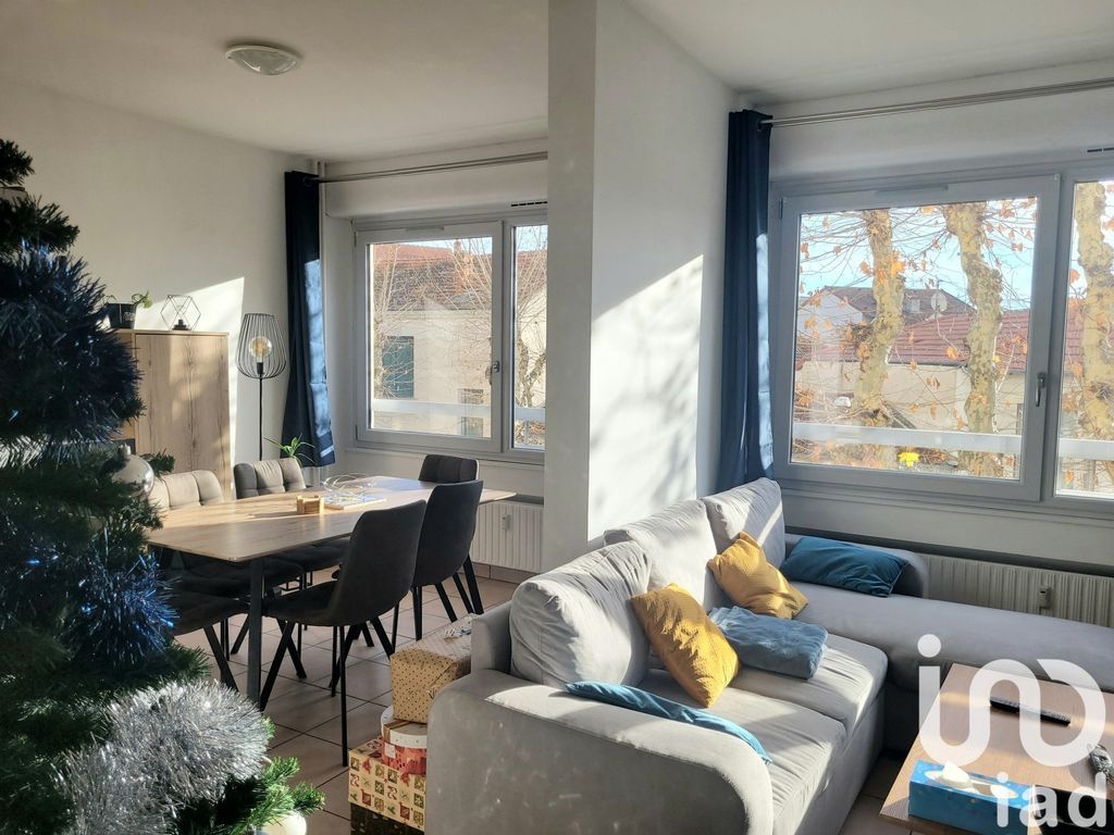 Achat appartement à vendre 2 pièces 52 m² - Roanne