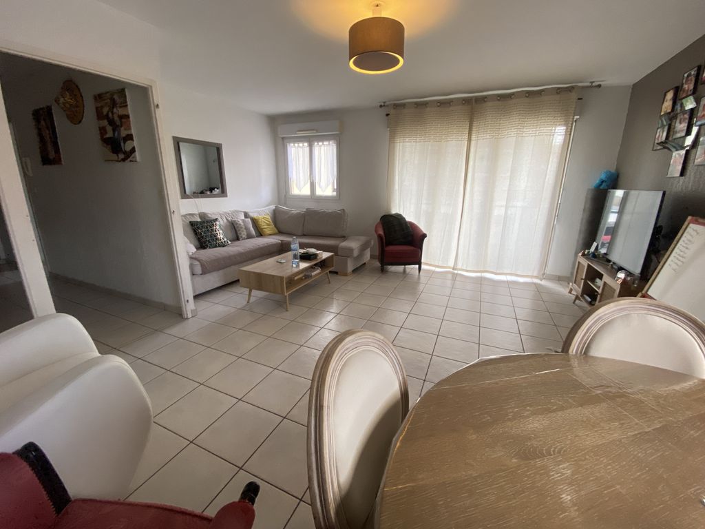 Achat appartement à vendre 3 pièces 69 m² - La Roche-sur-Foron