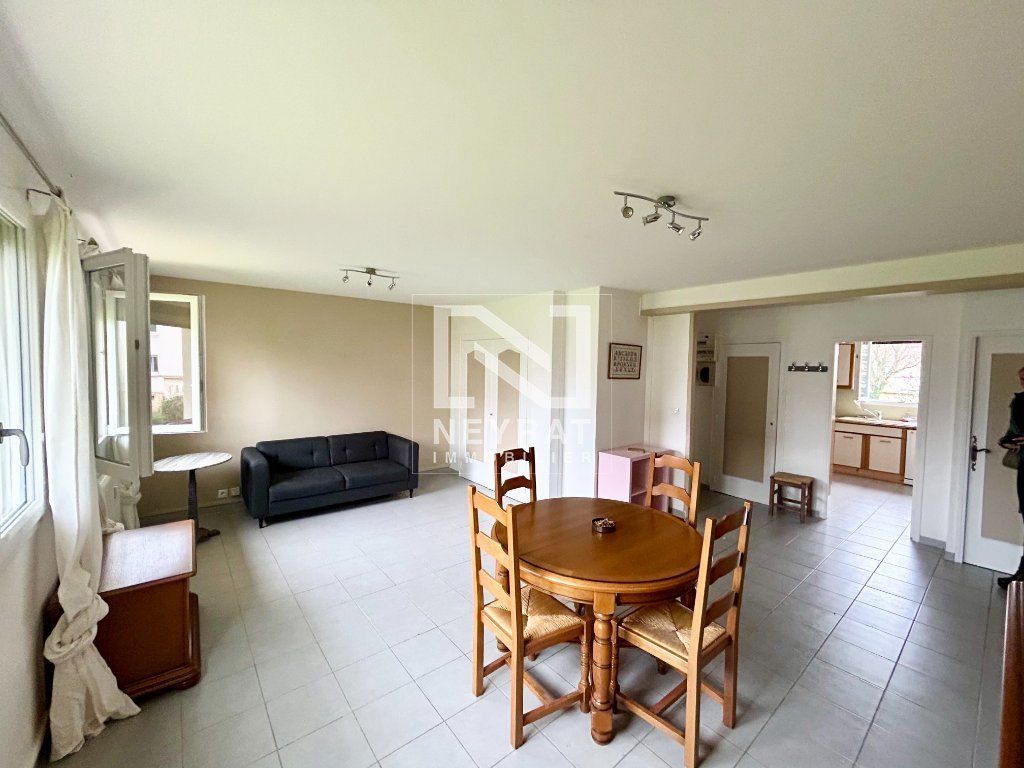 Achat appartement à vendre 5 pièces 72 m² - Beaune