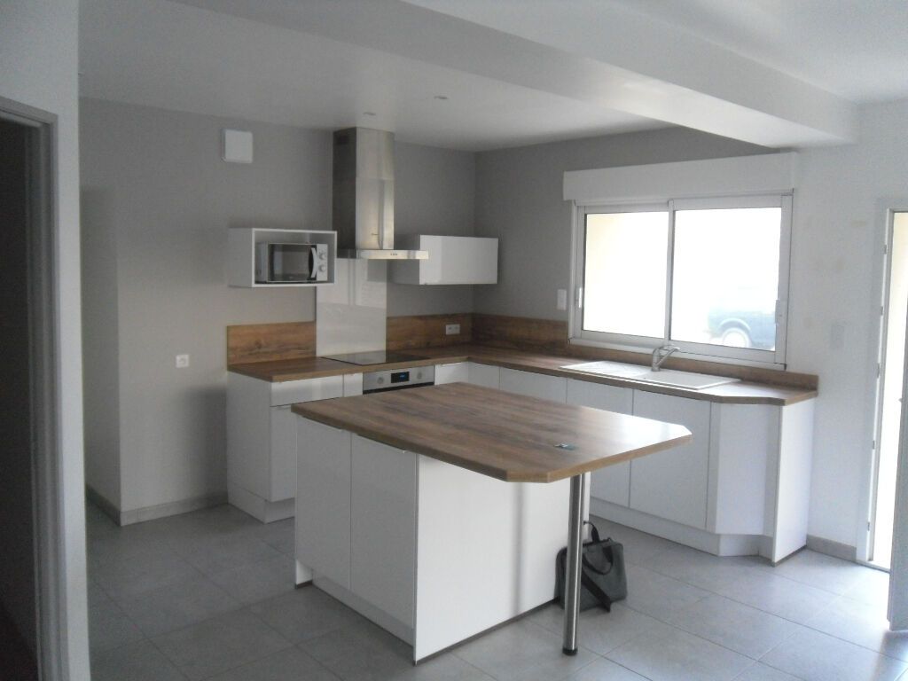 Achat maison à vendre 3 chambres 121 m² - Loire-les-Marais