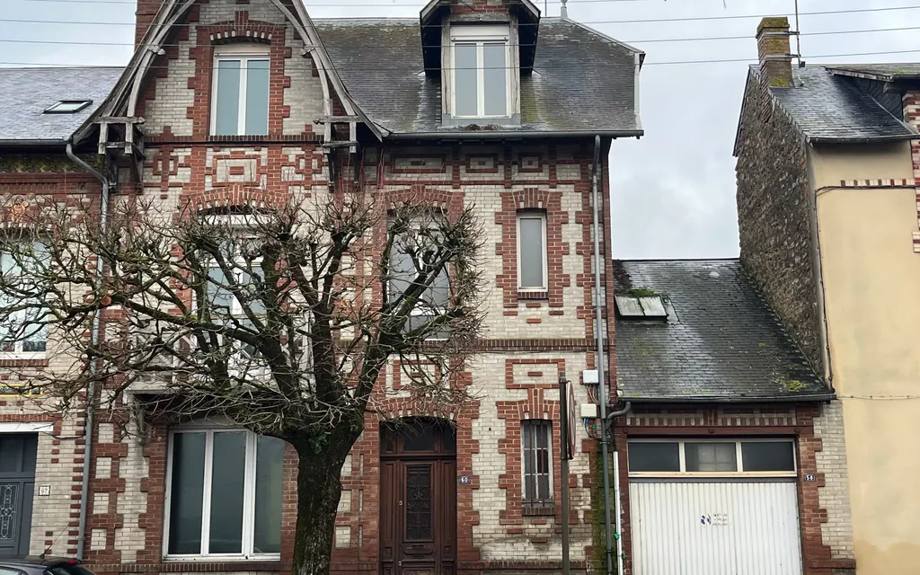 Achat maison à vendre 6 chambres 153 m² - Alençon