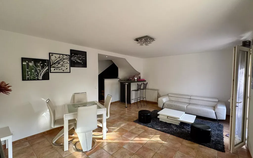 Achat maison à vendre 3 chambres 90 m² - Istres