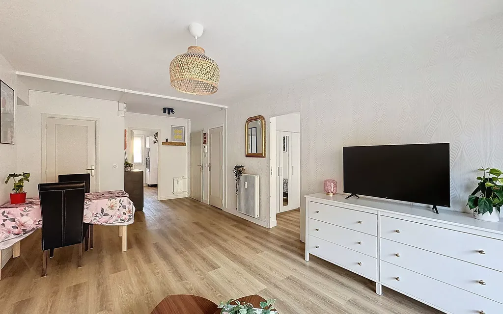 Achat appartement à vendre 4 pièces 79 m² - Clermont-Ferrand