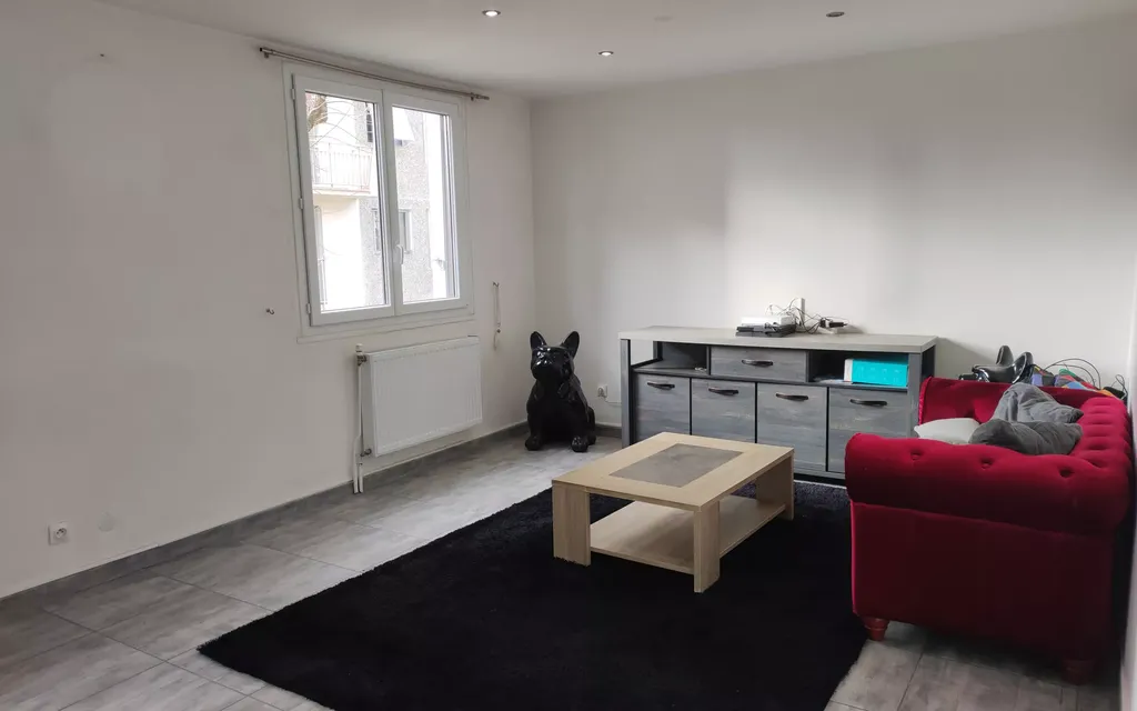 Achat appartement à vendre 4 pièces 82 m² - Vénissieux