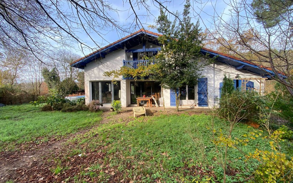 Achat maison à vendre 3 chambres 144 m² - Saubrigues