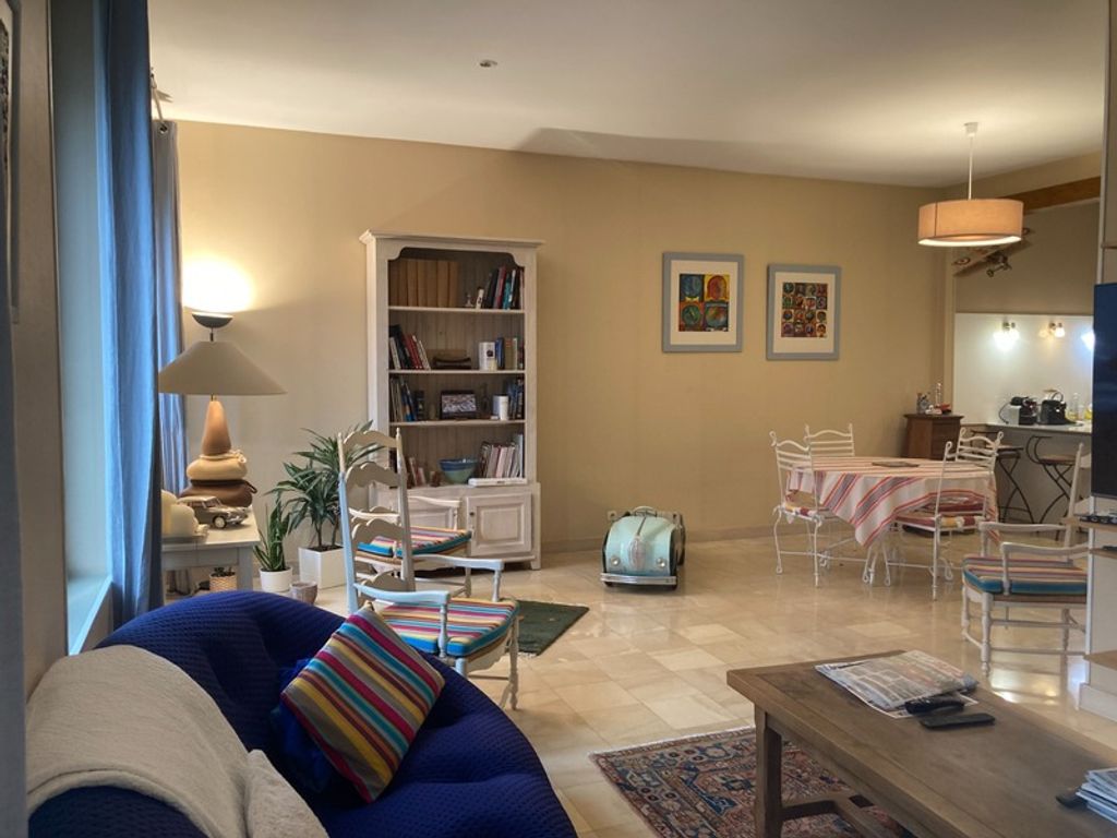 Achat maison à vendre 7 chambres 200 m² - Périgueux