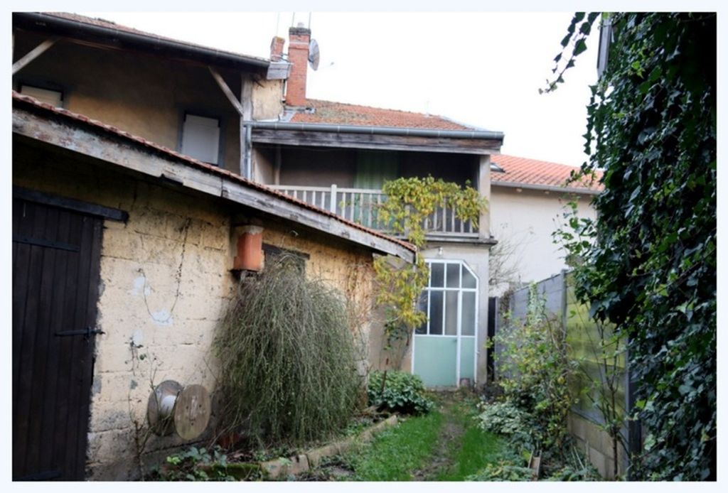 Achat maison à vendre 2 chambres 62 m² - Saint-Julien-sur-Reyssouze