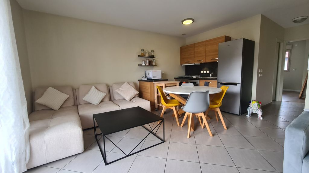 Achat appartement à vendre 2 pièces 43 m² - Groisy