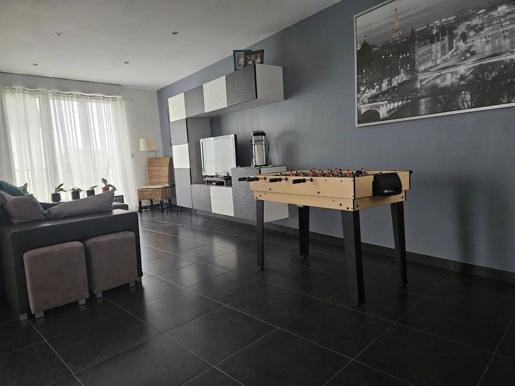 Achat maison à vendre 4 chambres 130 m² - Pontault-Combault