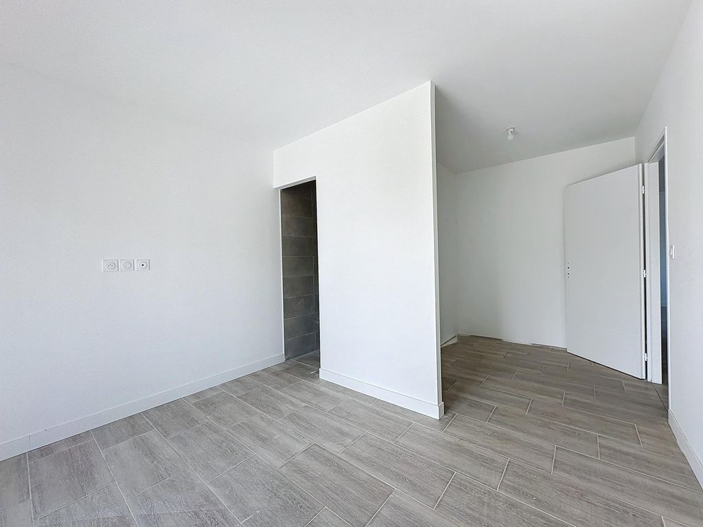 Achat maison à vendre 4 chambres 125 m² - Nègrepelisse