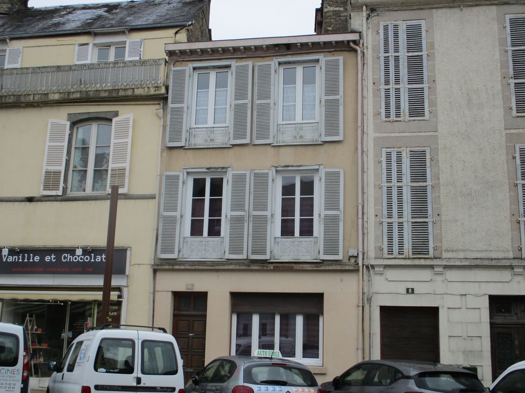 Achat maison à vendre 4 chambres 128 m² - Saint-Yrieix-la-Perche