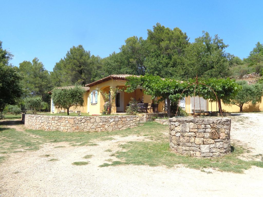 Achat maison à vendre 5 chambres 175 m² - Draguignan