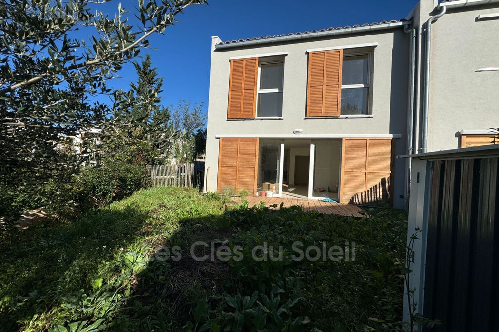 Achat maison à vendre 3 chambres 79 m² - Solliès-Pont