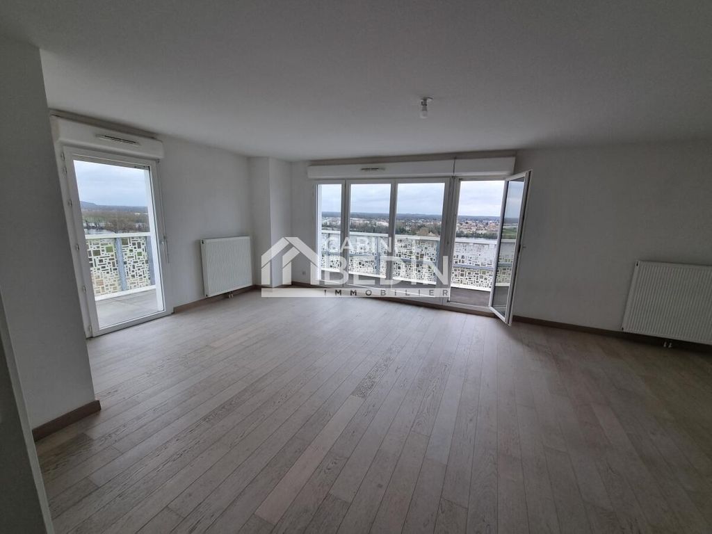 Achat appartement à vendre 4 pièces 100 m² - Villenave-d'Ornon