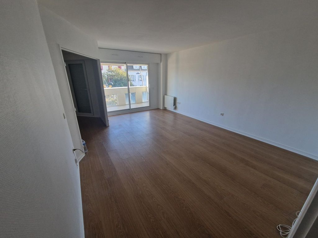 Achat appartement à vendre 3 pièces 67 m² - Pau