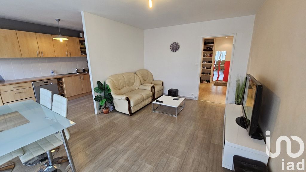 Achat appartement à vendre 4 pièces 76 m² - Vandœuvre-lès-Nancy