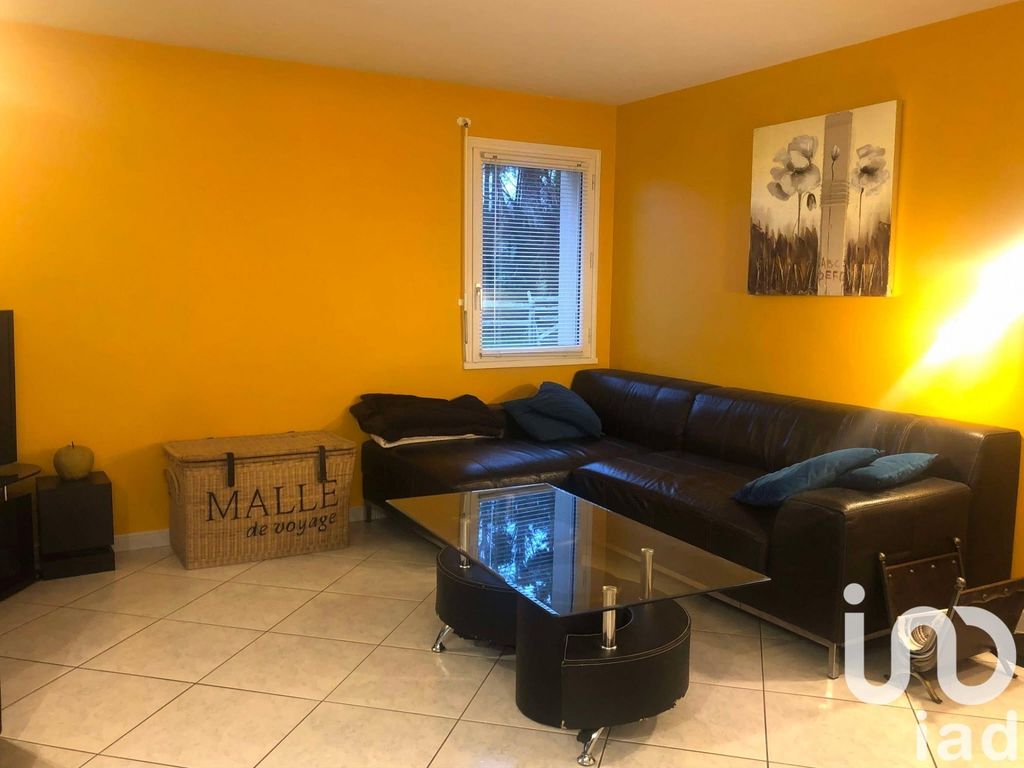 Achat maison à vendre 4 chambres 130 m² - Saint-Denis-le-Vêtu